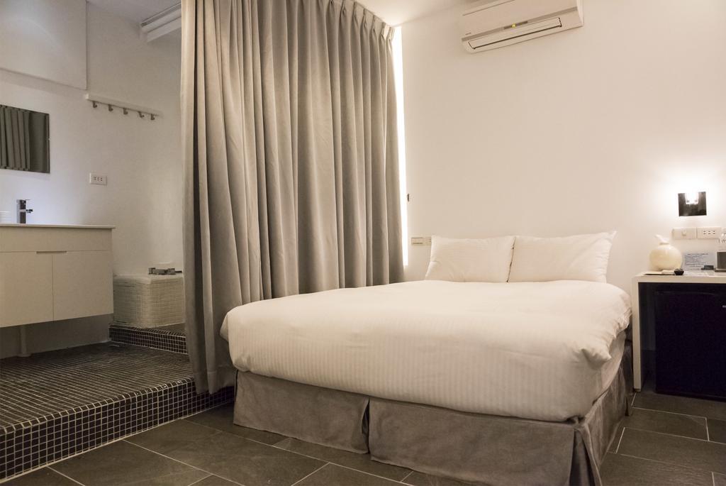 Bed and Breakfast Kenting The House Shanjiao Екстер'єр фото