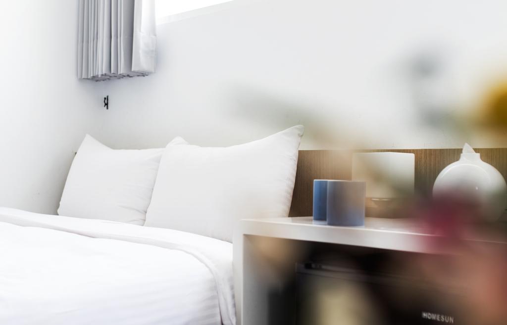 Bed and Breakfast Kenting The House Shanjiao Екстер'єр фото