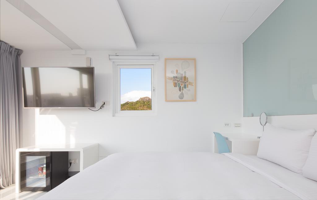 Bed and Breakfast Kenting The House Shanjiao Екстер'єр фото